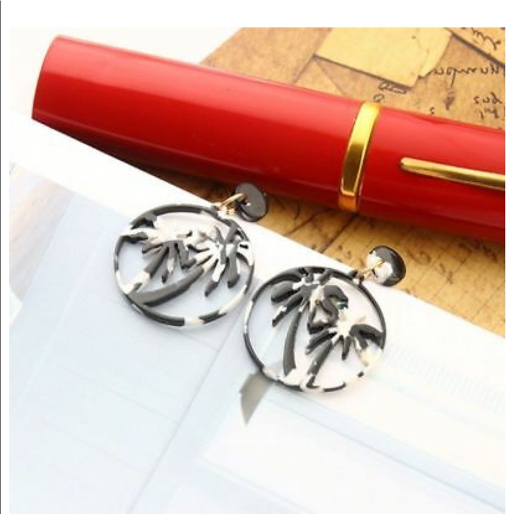Black and White Palm Tree Acrylic Earrings